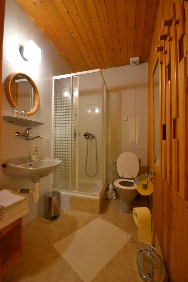 Hotel Studenec Рожмберк-над-Влтавой Экстерьер фото